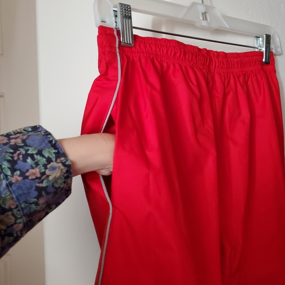 Adidas 80's Vintage Red 2PC Hooded Jacket & Joggers Tracksuit - Picture 13 of 16